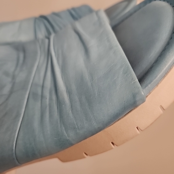 Miz Mooz Claribel Leather Slide Sandal - Picture 7 of 10